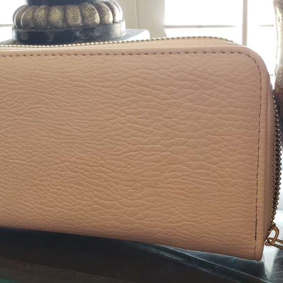 Wallet - Picture 2 of 3